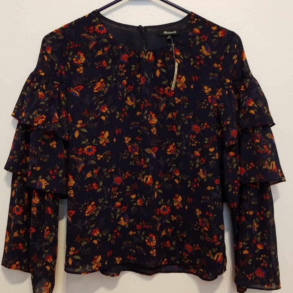 NEW Madewell Ruffle Sleeve Top.